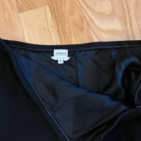 Armani black mini skirt, size 8 - Picture 5 of 7